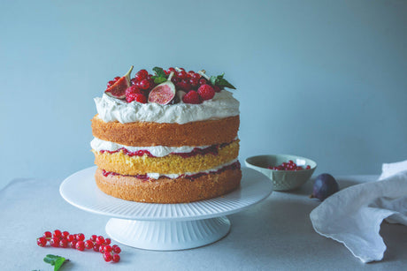 Light and Tall Sponge Cake